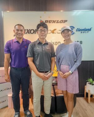 Khemanit Jamikorn Instagram - Good Friends , Good fellow @srixonthailand 🩷 
.
.
.
Very nice to meet everyone ka. 🙏🏻🩷🪽 ขอบคุณพี่แอลนะคะ🙏🏻😚
#panpancakelovegolf ⛳️ @saksoonthorn_rise