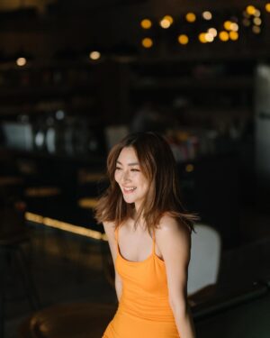 Khemanit Jamikorn Instagram - 𝑩𝒆 𝒚𝒐𝒖𝒓 𝒐𝒘𝒏 𝒗𝒆𝒓𝒔𝒊𝒐𝒏 𝒕𝒐 𝒔𝒎𝒊𝒍𝒆😄 
.
.
.
#panpanworkmode 🧡🧡🧡🧡🧡🧡🧡🧡 
@marini_officiel @memories__traveler