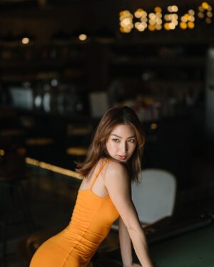 Khemanit Jamikorn Instagram - 𝑩𝒆 𝒚𝒐𝒖𝒓 𝒐𝒘𝒏 𝒗𝒆𝒓𝒔𝒊𝒐𝒏 𝒕𝒐 𝒔𝒎𝒊𝒍𝒆😄 
.
.
.
#panpanworkmode 🧡🧡🧡🧡🧡🧡🧡🧡 
@marini_officiel @memories__traveler