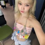 Kim Chae-won Instagram - 첫 금발😗