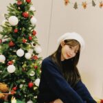Kim Chae-won Instagram - happy holiday🎄