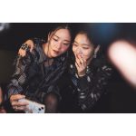 Kim Go-eun Instagram - @chanelofficial #CHANEL @friezeofficial 🖤🖤🖤
