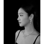 Kim Go-eun Instagram - #TweedDeCHANEL #CHANELHighJewelry ✨💎💎💎💎💎💎✨