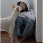 Kim Go-eun Instagram - 우리 월이랑 🤍