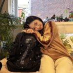 Kim Hye-yoon Instagram - 편하게 나가고싶은 날은 백팩이 세상 최고🖤 #백팩 #백팩추천 #가방추천 #필름카메라 #어렵다...