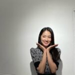 Kim Hye-yoon Instagram - 🖤🖤🖤