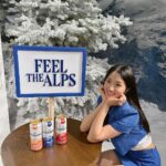 Kim Hye-yoon Instagram - #AD @edelweiss_kr 에델바이스 FEEL THE ALPS 팝업스토어 💙 그 어디에서도 경험하지 못했던 특별하고 감각적인 여정을 함께하세요! 기간 : 2023년 6월 2일(금) – 7월 9일(일) 장소 : 서울 강남구 압구정로50길 13 ※경고: 지나친 음주는 뇌졸중, 기억력 손상이나 치매를 유발합니다. 임신 중 음주는 기형아 출생 위험을 높입니다. #에델바이스 #FEELTHEALPS #에델바이스팝업 #나만을위한한잔 #FEELTHEALPSINAPGUJUNG #edelweiss