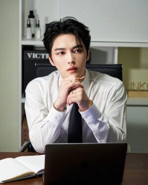 Kim Jae-joong Instagram - ❣️