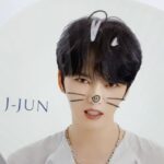 Kim Jae-joong Instagram - 今回グッズ楽しみ⭐️