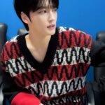 Kim Jae-joong Instagram - 사인회 소중해🥹