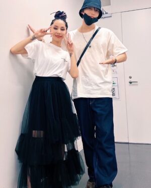 Kim Jae-joong Instagram - 美嘉ちゃん東京LIVEお疲れ様！
素敵なコンサートに行かせて貰ってとても幸せな時間でした😊

美嘉ちゃんだけにしか感じれない歌声の美しさと可愛い仕草まで見どころたっぷりだったステージ、さらに美嘉ちゃんのファンの皆さんも凄く暑くてたのしかったです！

残り8回公演も頑張ってね👍
#中島美嘉
#mikanakashima 
#concert