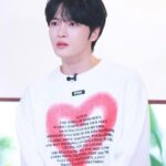 Kim Jae-joong Instagram - 이번주 재친구는 과연 누굴까요? 목요일 6시에 재친구로 놀러와요✨️ #재친구