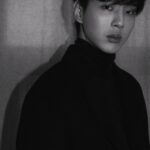 Kim Ji-soo Instagram - Love more, worry less.