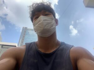 Kim Jong-kook Instagram - #피자 먹고 운동가자 #런닝맨 #촬영 #벌써끝 #야호 Lets go to workout after eatin #Pizza #NaturalBooster #Fuel #PreWorkoutMeal #RunningMan #Shootin #DoneEarly #Legday #Happy