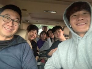 Kim Jong-kook Instagram - 즐거운 추석 명절 보내세요! #6시간운전 #합천 #해인사 #추석 #주유중 #운전중아님 #안전운전 Happy Korean Thanksgiving Day !! #Chuseok #Family #6HourDrivin