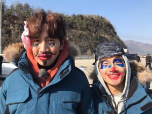 Kim Jong-kook Instagram - Happy New Year w the big smile!! (feat, #Leekwangsoo ) #Lol #HappyLunarNewYear 큰 웃음으로 새해 복 많이 받으세요! (feat, 이광수)  #좋은날 #다들웃으시라고 #광수야미안해 #ㅋㅋㅋㅋㅋ