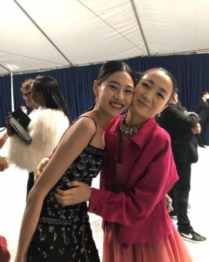 Kim Joo-ryoung Instagram - 호여니 정말 축하하고 사랑한데이❤️#sagawards @hoooooyeony 😘