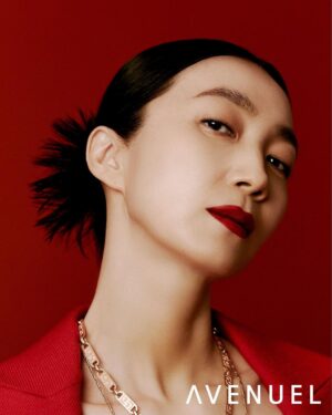 Kim Joo-ryoung Instagram - #avenuelmagazine #december #김주령