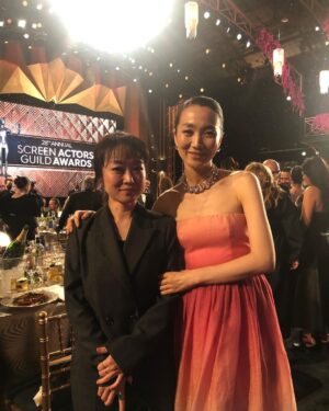 Kim Joo-ryoung Instagram - 늘 감사한 두분❤️#황동혁감독님 #김지연대표님 #thankyou
