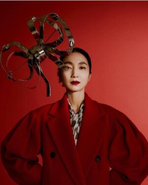 Kim Joo-ryoung Instagram - #avenuelmagazine #december #김주령