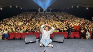 Kim Min-gue Instagram - 여러분, 안녕하세요. 배우 김민규입니다.
다들 잘 지내고 계신가요? 저는 여러분들 덕분에 즐거운 팬미팅을 마치고 무사히 귀국했습니다
이번에 진행되었던 첫 일본 팬미팅을 보러 와주신 분들, 마음으로 함께 응원해주신 모든 분들께 너무 너무 감사했습니다!
팬분들께 좋은 추억을 만들어드리고 싶었는데, 오히려 제가 더 좋은 추억을 만들어간 자리였던 것 같아요. 정말 감사합니다!
이 감사한 마음을 다 보답하기에는 부족하겠지만, 제가 지금 있는 이 자리에서 더 좋은 연기로 보답할 수 있도록 앞으로 더욱 노력하겠습니다.
모두 건강하시길 바라며, 항상 감사하고 사랑합니다.

———————————————————————————

皆さん、こんにちは。
俳優のキム·ミンギュです。

皆さん、お元気ですか？ 僕は皆さんのおかげで楽しいファンミーティングを終えて無事帰国しました。

今回行われた初の日本ファンミーティングを見に来てくださった方々、心から応援してくださったすべての方々にとても感謝しています。

ファンの方々にいい思い出を作ってあげたかったんですが、むしろ僕のほうがもっといい思い出を作ったファンミーティングだったと思います。 本当にありがとうございます！

この感謝の気持ちに応えるには僕が今いるこの場でもっと良い演技をお見せすることだと思いますので、今後さらに努力します。

みんなこれからも元気でいてください。
いつも感謝しています。
愛しています。 

—————————————————————————

Hello everyone. This is actor Kim Mingue. Are you all doing well? I have returned safely after my fan meeting thanks to all of you. I want to thank everyone who came to my first Japan fan meeting and also everyone who have supported me! I wanted to make good memories for my fans but I feel that I made better memories myself. Thank you so much! 
I am so grateful I will not be able to thank you enough, but I will try to repay my gratitude through acting. 
I wish you all to stay healthy, thank you and love you always.