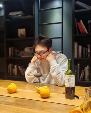 Kim Min-jae Instagram - Which one