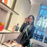 Kim Se-jeong Instagram - 오늘은 롱샴데이🥰 @longchamp