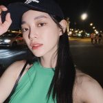 Kim Se-jeong Instagram - 나랑 파리 여행 갈 사람! #indigopromise 🫣https://youtu.be/Xj_oDhs2WAE?si=5rie8T_FRXNfCV_c