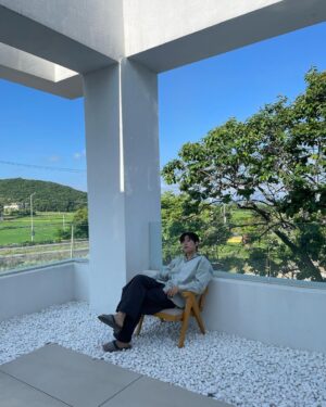 Kim Sung-cheol Instagram - 🌞