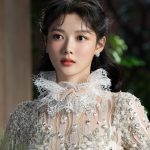 Kim You-jung Instagram - Shakespeare in Love🤍 연극 비올라 드 레셉스, 토마스 켄트