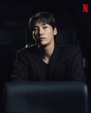 Kim Young-kwang Instagram - 😎 #netflix  @netflixkr
