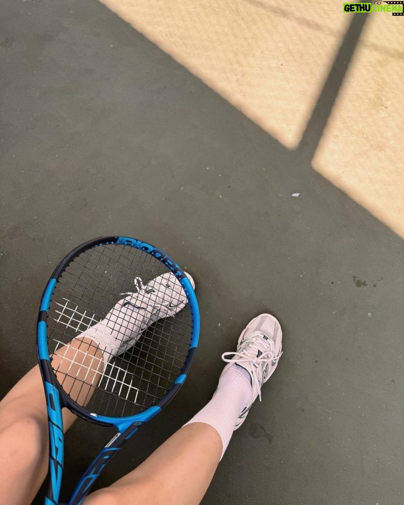 Kimberly Ann Voltemas Instagram - มือใหม่ค้าบบบ 🎾✨