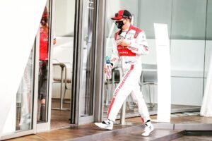 Kimi Räikkönen Instagram - Two points. Thanks bye Kimola.