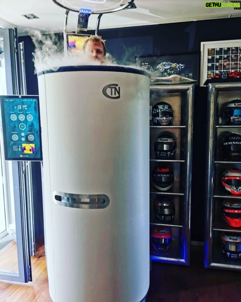 Kimi Räikkönen Instagram - Getting low temperatures before Singapore. @cryotechnordic #xcryo #cryocabin #prorecovery