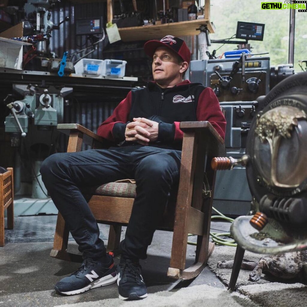 Kimi Räikkönen Instagram - The collection from me and Jesse is now available! Check kimibywestcoastchoppers.com @kimibywestcoastchoppers @popeofwelding Link in bio. Photos @calloalbanese