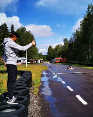 Kimi Räikkönen Instagram - ACEMAN BEGINS.