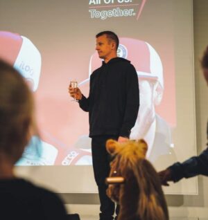 Kimi Räikkönen Instagram - Thank you everyone for a night to remember. Thank you everyone for all the years together. Thank you for your hard work. Thank you for all the memories. You are good people. Sincerely Kimi @alfaromeoracingorlen
