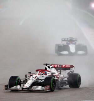 Kimi Räikkönen Instagram - Motorsport in Russia. Also points.