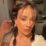 Kinda Hanna Instagram - When there is no enemy within, the enemy outside can do us no harm. #yourmindlies #harshlight #nofilter