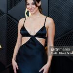 Kira Kosarin Instagram - one more moment for the glam&style 🙈 makeup: @kirakosarin hair: @kirakosarin styling: @kirakosarin (in my glam grind fr) The Grammys