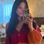 Kira Kosarin Instagram - cookbooks, good friends, golden hours, yarn ends, fresh face, jewelry plates, large fries, chocolate shake!