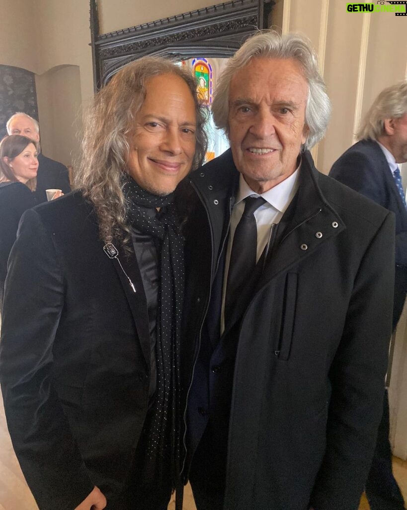 Kirk Hammett Instagram - It was with much humility and gratitude to be able to meet Mr John McLaughlin this weekend , a great and true Maestro in my world !!! Thank you @rosshalfin for the photo 🙏