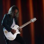 Kirk Hammett Instagram - Thank you Los Angeles !! Had a blast at the #helpinghands2022 concert !⚡️🖤⚡️ @allwithinmyhandsfoundation @metallica #amwh #metallicafamily 🙌🎸 @espguitars 🤘 photo📸by @photosbyjeffyeager