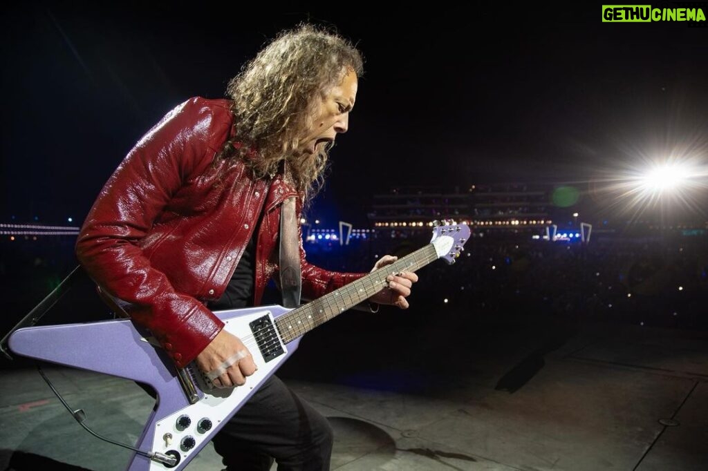 Kirk Hammett Instagram - We had the greatest time in Riyadh , thanks so much for the wonderful experience , God bless !! @metallica #soundstorm23 photo📸by @brettmurrayphotography ⚡⚡⚡