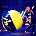 Kirk Hammett Instagram – St. Louis action shot ⚡️ #rocknroll #m72stl #metontour  photo📸by @bigdaddyb.inatree #epiphone