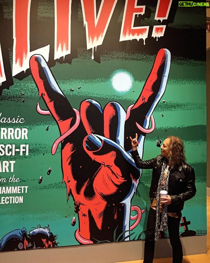 Kirk Hammett Instagram - #itsalive !! 🦇 🧟‍♂ #happyhalloween 🤟