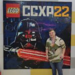 Konstantino Atanassopolus Instagram - Um pouquinho da CCXP e essa experiência incrível!!! Aí temos algumas das experiências da feira e algumas lendas como o @silencefps do cenário de Rainbow Six!!! Sem contar assistir o grande time do meu coração @teamliquidbr ao vivo foi do balacubacu!!!!! 🔥🔥🔥🔥🔥🔥❤️❤️❤️❤️❤️