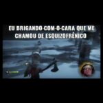 Konstantino Atanassopolus Instagram - Quase que não pego ele sorte que acertei!!! Meme!!! Lives todo dia no canal konstalok. #godofwar #godofwarragnarok #playstation #live #konstalok #memesbrasil