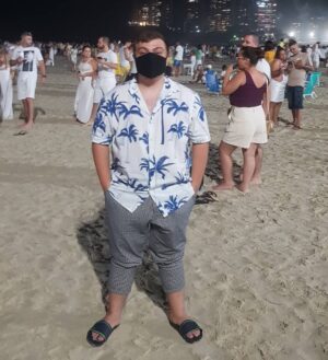 Konstantino Atanassopolus Instagram - O estilo unico esqueci da roupa branca foi essa mesmo Feliz Ano Novoooooo a todos que venha um 2022 cheio de benção com muita SAUDE PAZ AMOR E SUCESSO PARA TODOS!!!!!!! 🔥🔥🔥🔥❤❤❤❤🎉🎉🎉🎉🎊🎊🎊🎊💥💥💥💥