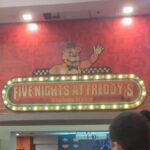 Konstantino Atanassopolus Instagram - Five nights até Freddy's - O pesadelo sem fim Prestes a assistir essa belezura estou muito ansioso!!! Shopping Metrô Santa Cruz